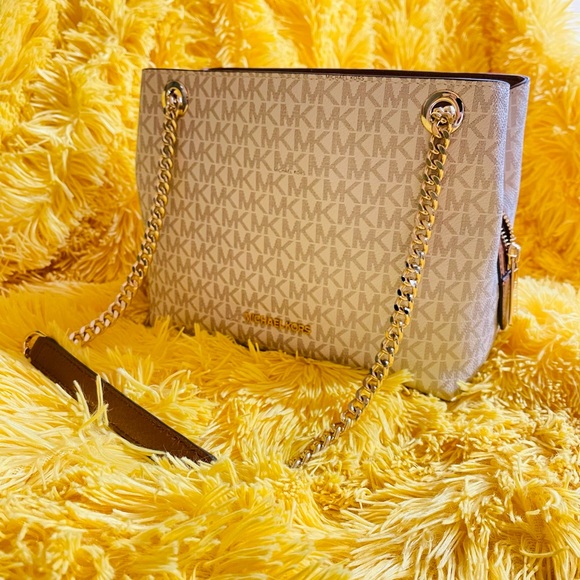 💜Michael Kors Vanilla Shoulder bag - Picture 1 of 11